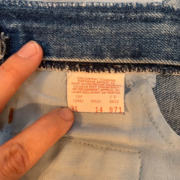 Levi’s 521 Denim Skirt - Picture 5 of 6